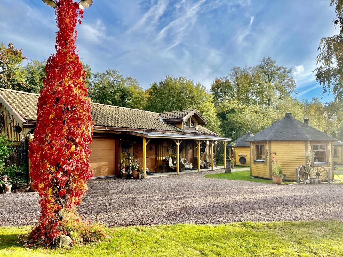 Baeverli Hills Lidköping Exterior foto
